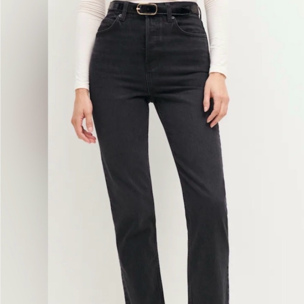 Reformation High Rise Straight Cynthia Jean- Washed Black 28